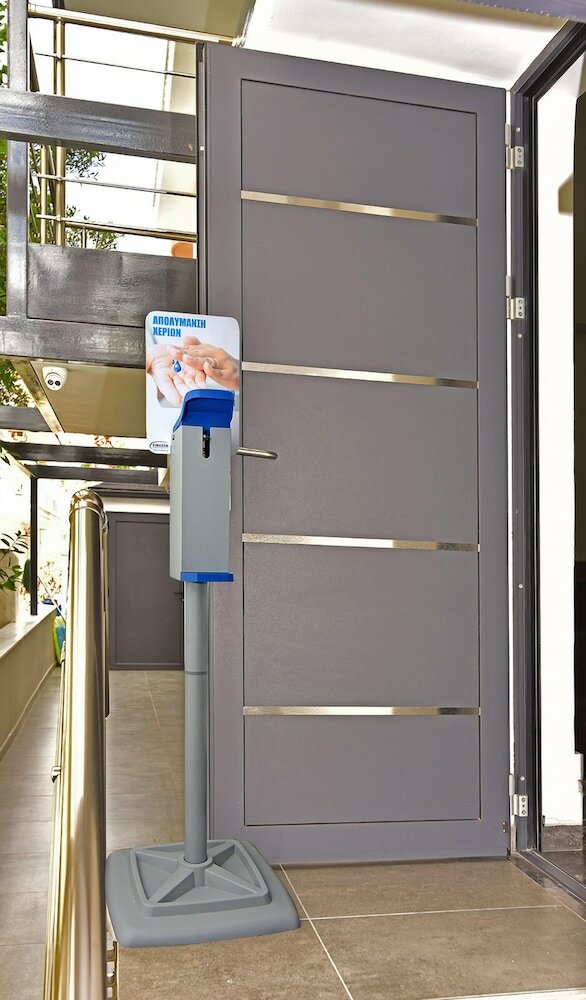 Фото Eutopia Hotel