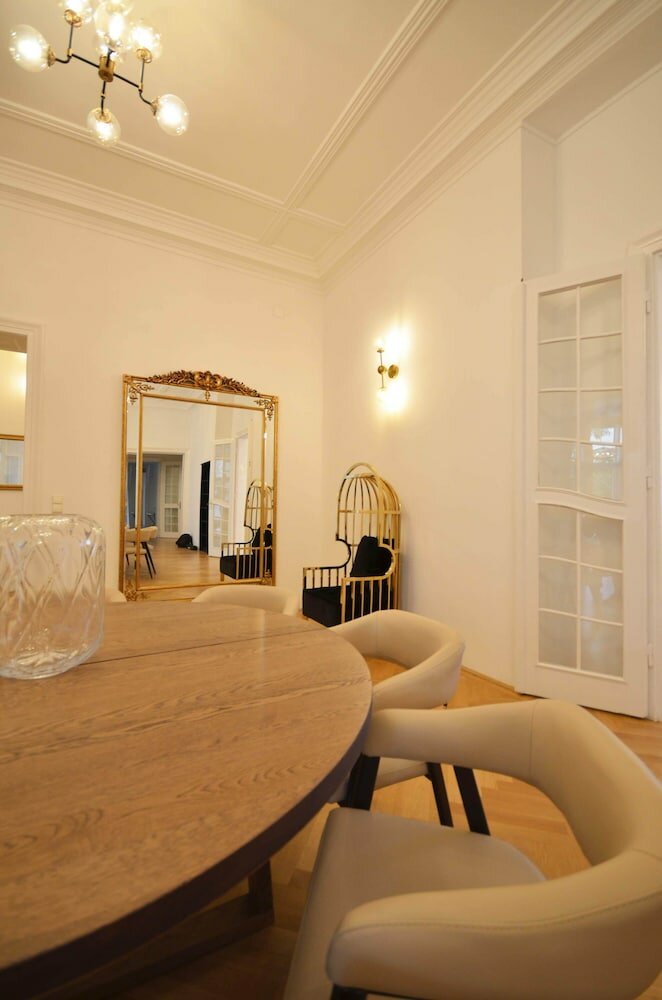 Фото Belvedere Embassy Residence