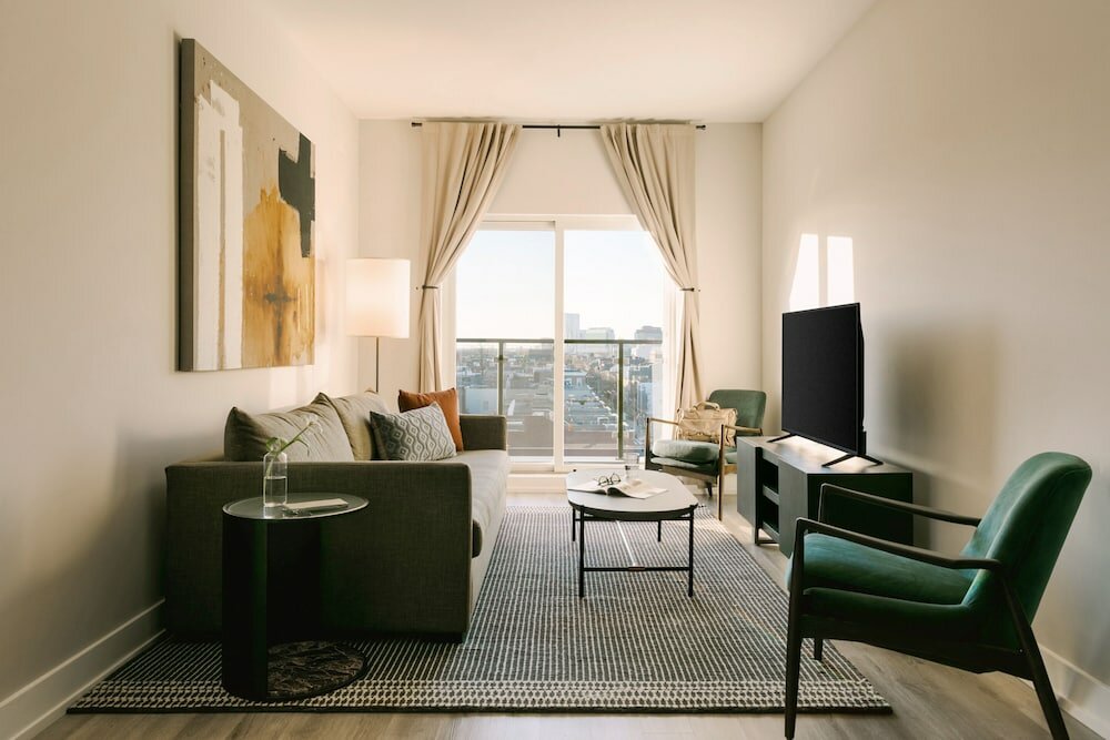 Фото Sonder Ovation