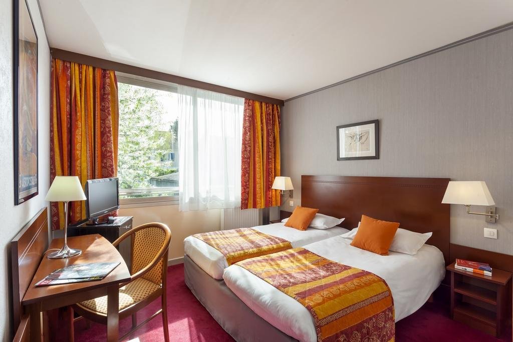 Фото Hotel Aerotel l’étape du silence