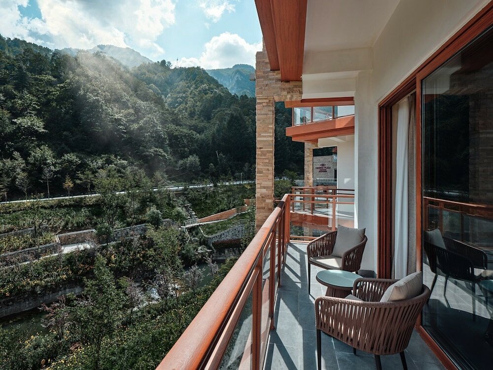 Фото Crowne Plaza Shennongjia, an Ihg Hotel