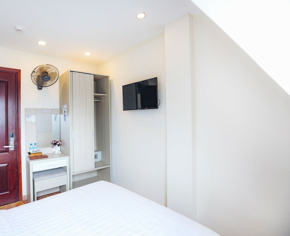 Фото Ttr Vincent Hotel