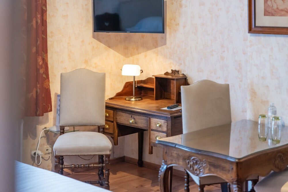 Фото Hôtel Le Cor de Chasse