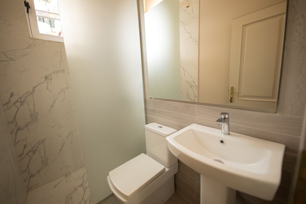 Фото Mosaic Home - Hostel