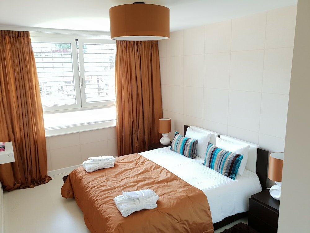 Фото The View Montreux