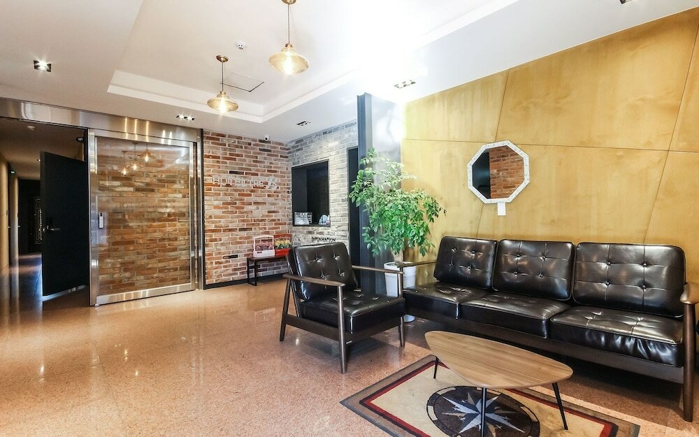 Фото Yeosu Hotel The B