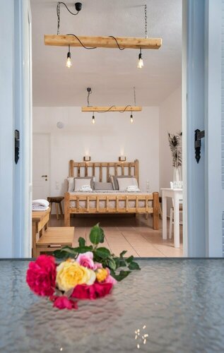 Гостиница Aqua Naxos Apartments and Suites