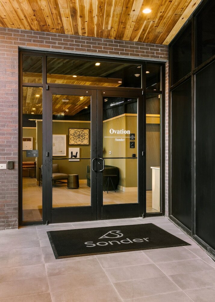 Фото Sonder Ovation