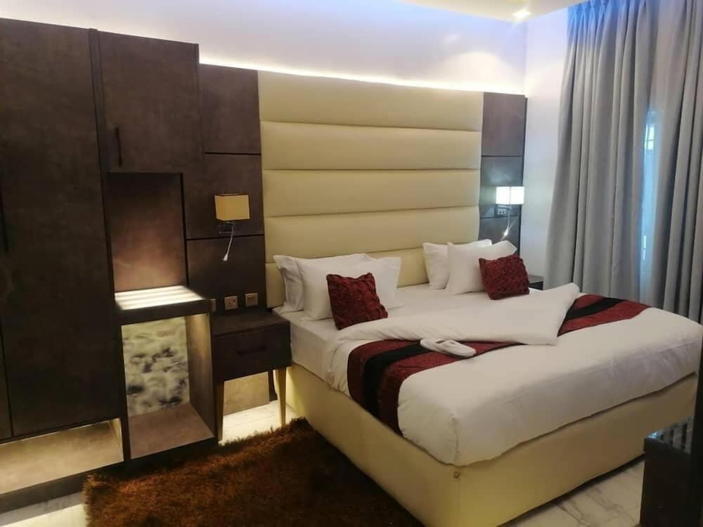 Фото Hotel by Luxury L'auberge