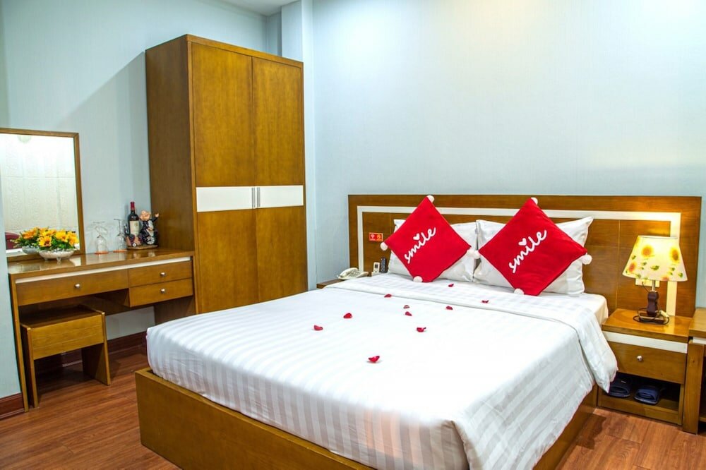 Фото Khách sạn Hướng Dương