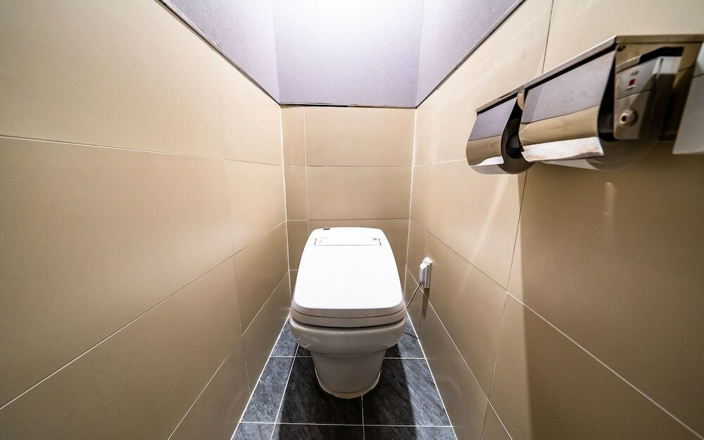 Фото Yongin Soseol Smith Hotel