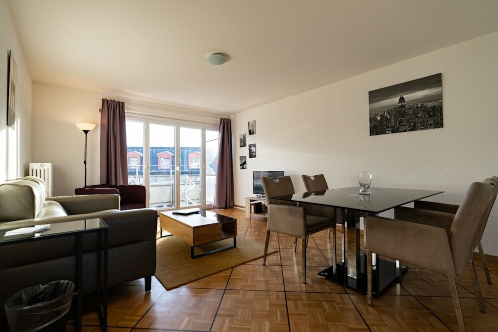 Фото Los Lorentes Residences - Bulle