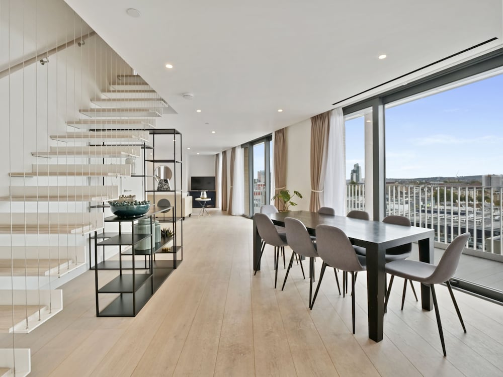 Фото Southwark Residences by Q Apartments