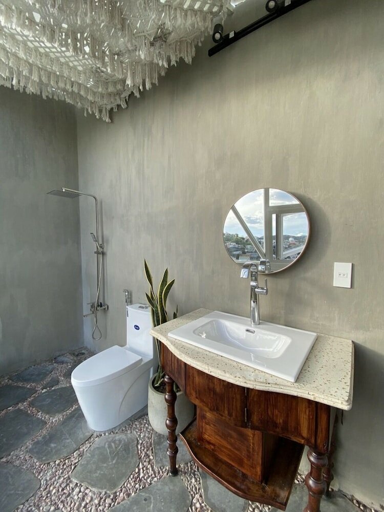 Фото Orimi Cafe & Homies Dalat