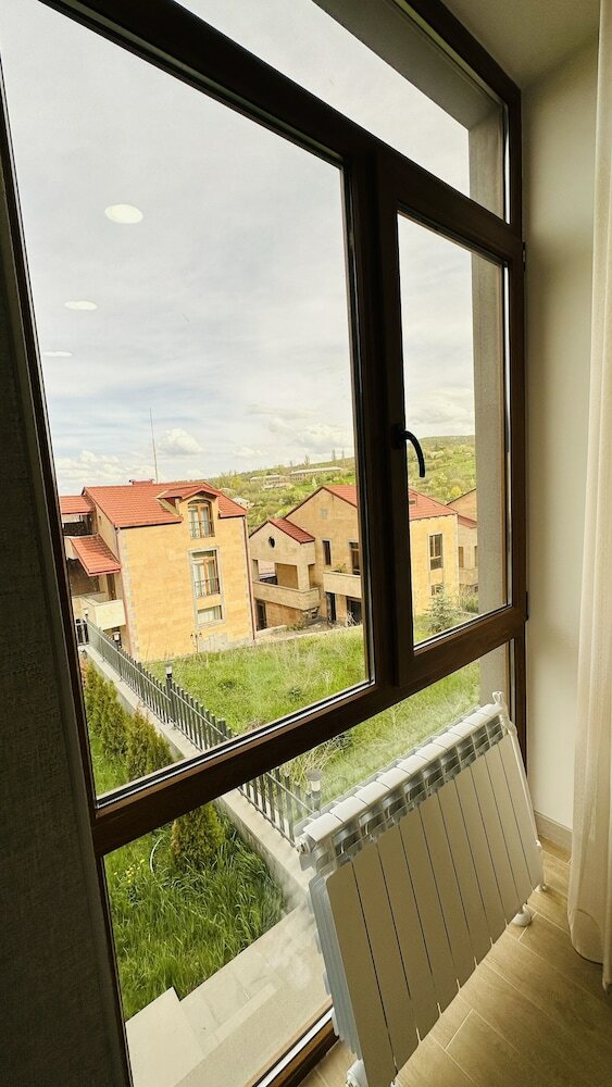 Фото 41928510505