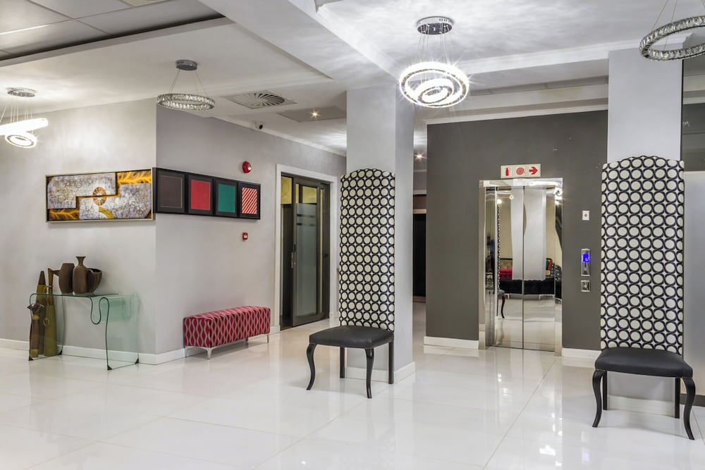 Фото Stay Well Hotels