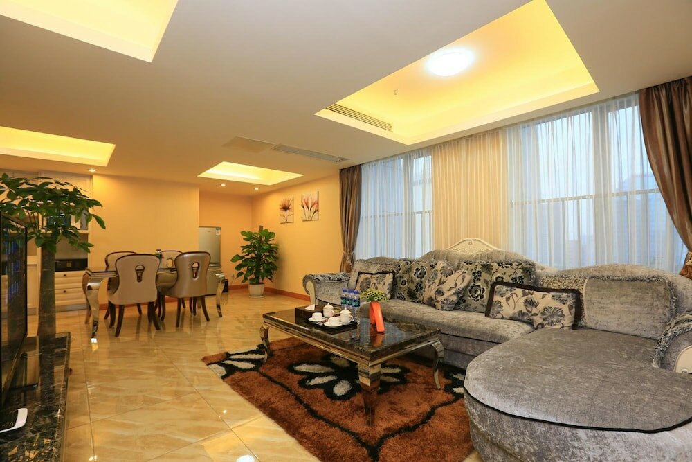 Фото Yoyo International Apartment