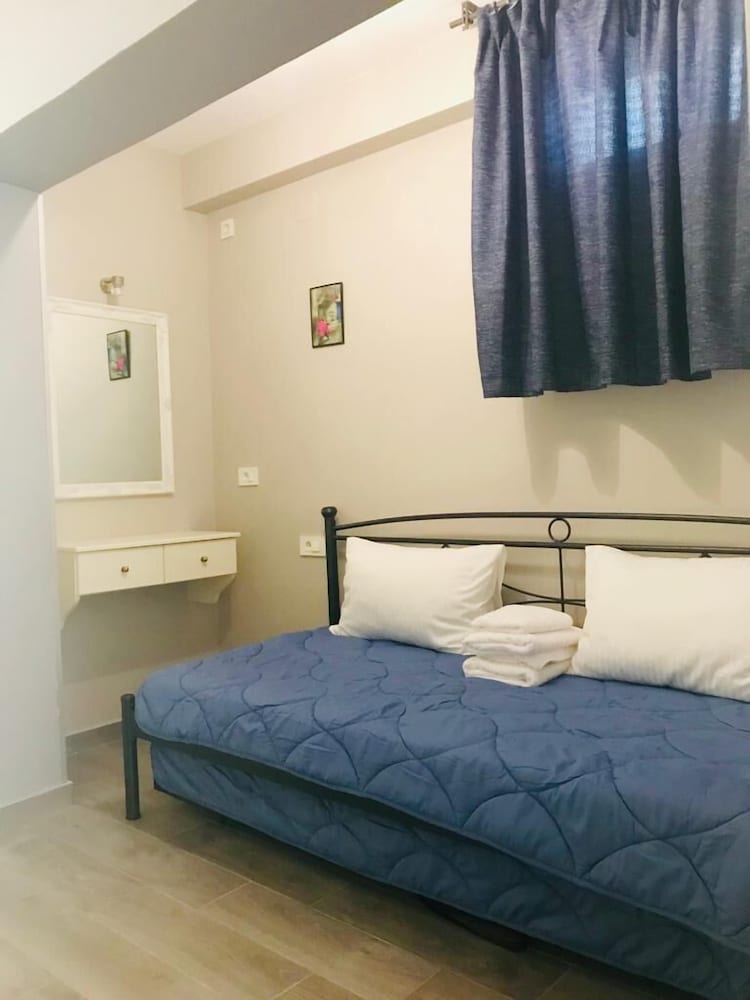 Фото PargaLand Studios & Apartments