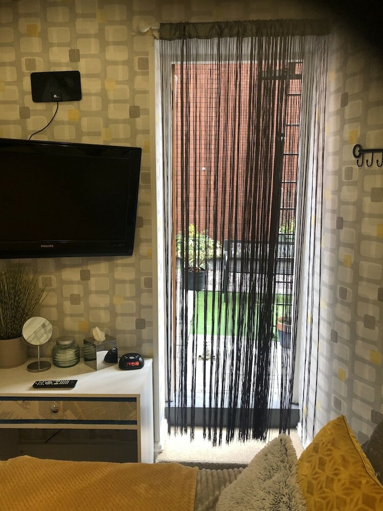 Фото Charing Cross Rooms - B&b