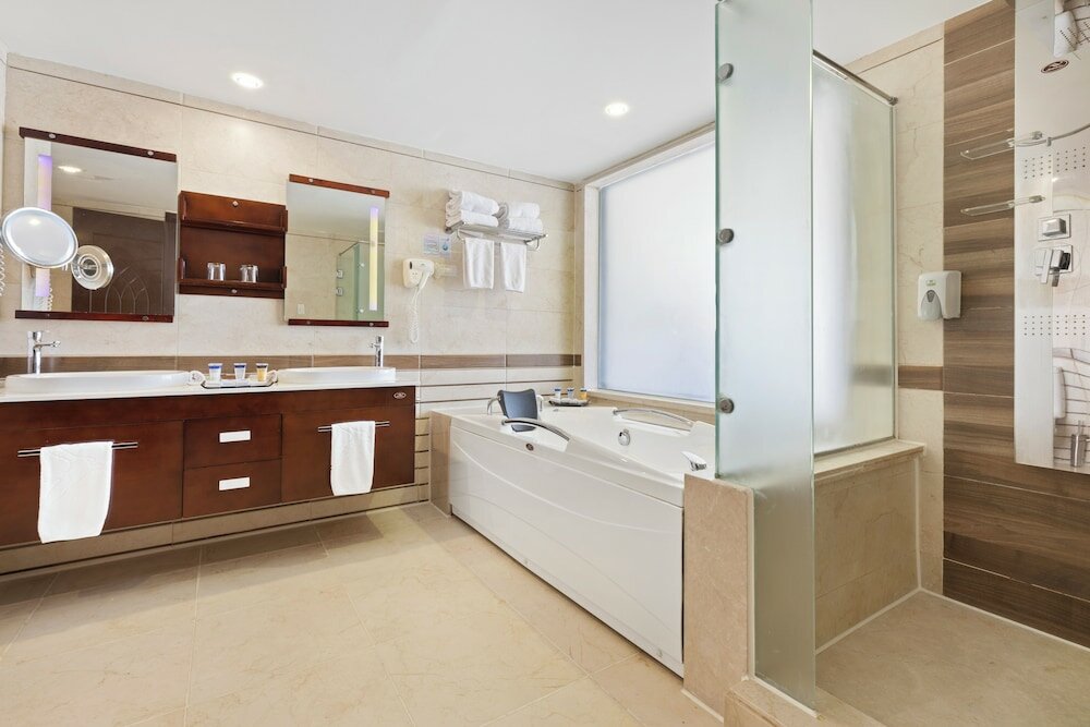 Фото Pickalbatros White Beach Resort