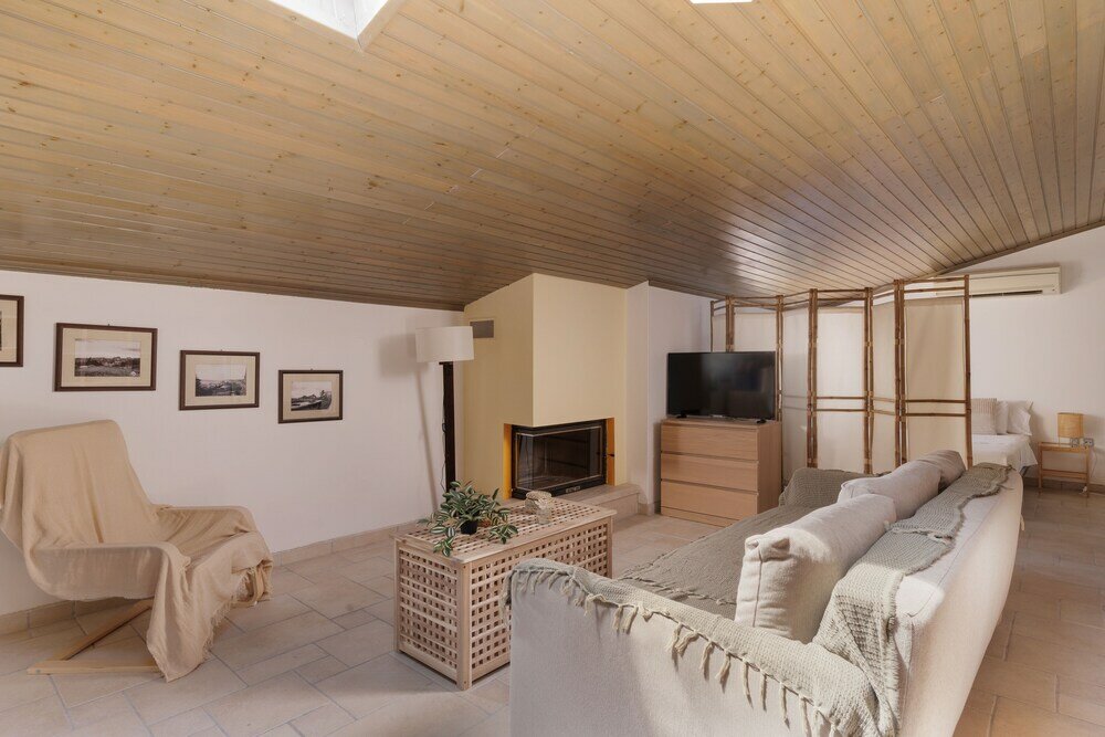 Фото Country Attic