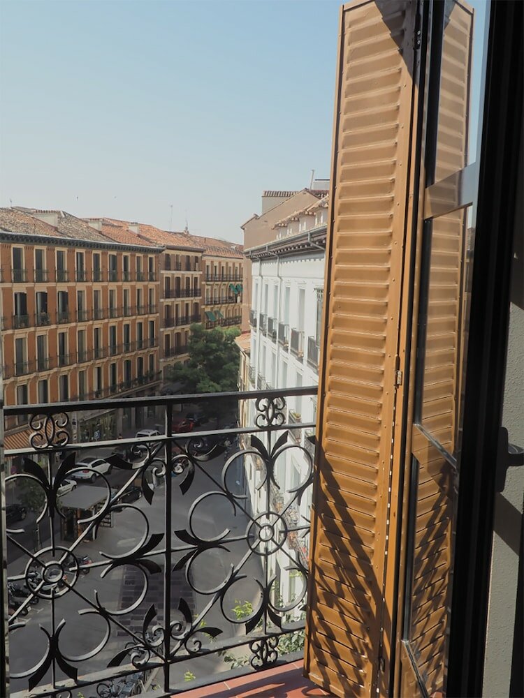 Фото Boutique Apartments in the Heart of Madrid