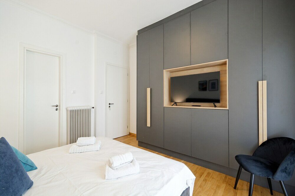 Фото Industrial style apt in Athens city