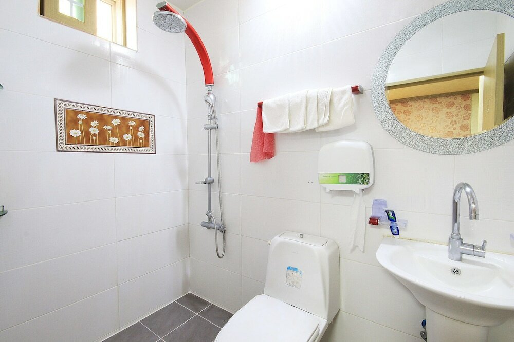 Фото Yeosu Living