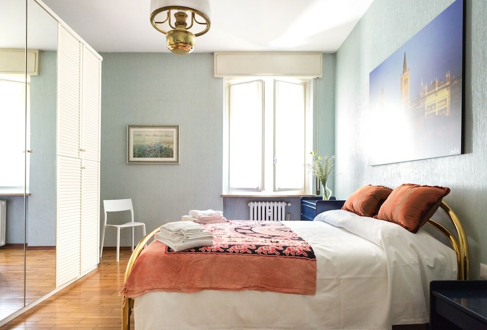 Фото Parma A due passi dal Duomo Apartment