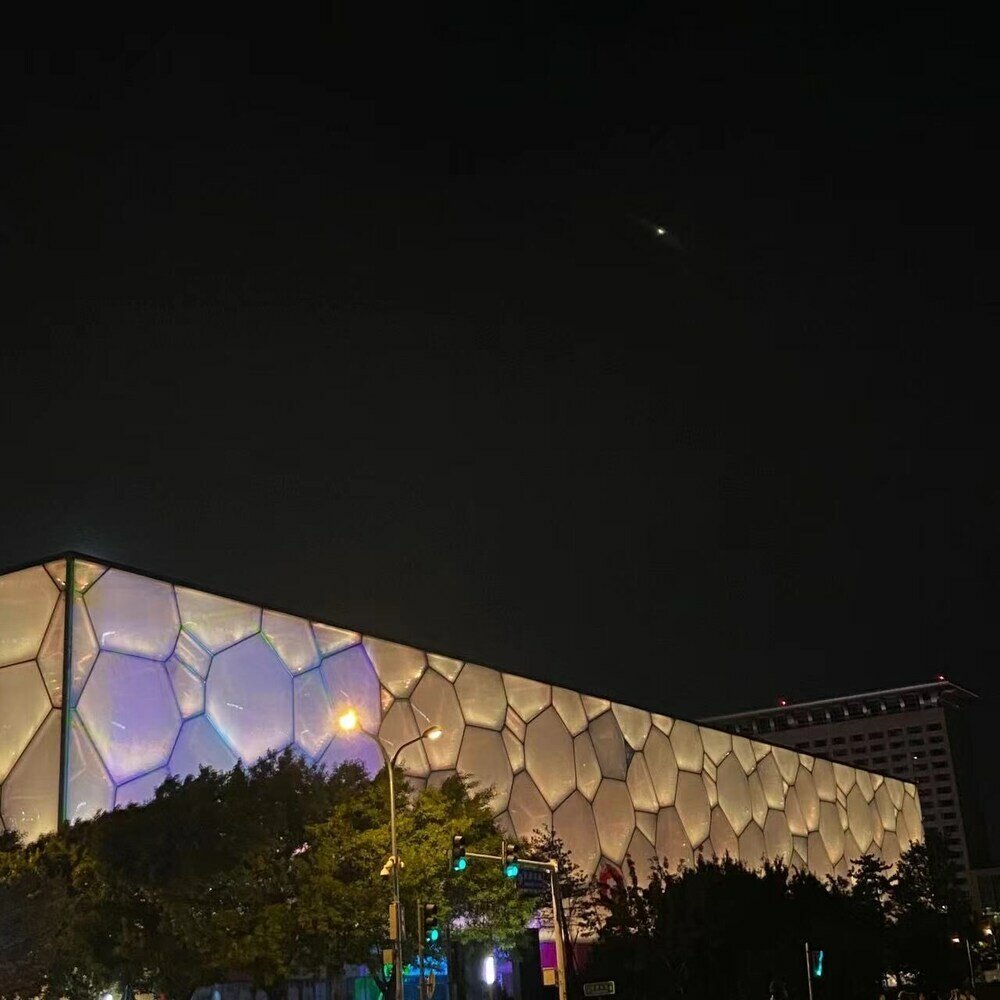 Фото East Sacred Hotel