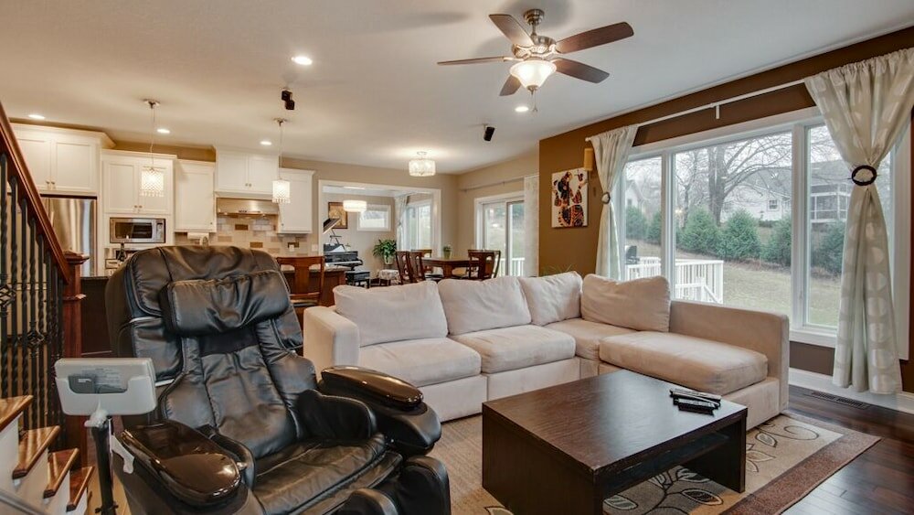 Фото Excelsior Commons