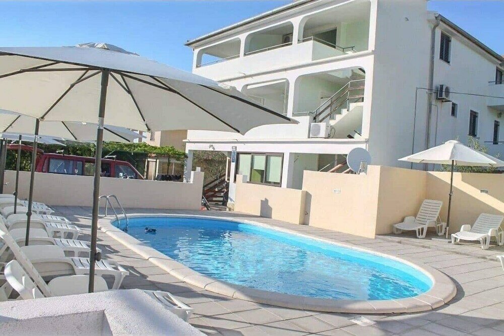 Фото Nenad - With Pool - A5