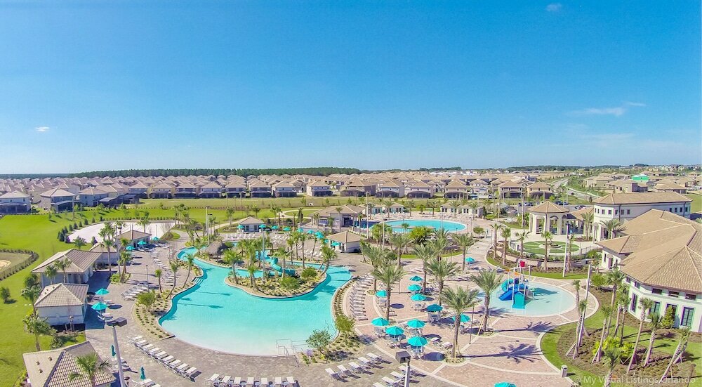 Фото Stunning Villa w No Rear Neighbors! Near Disney