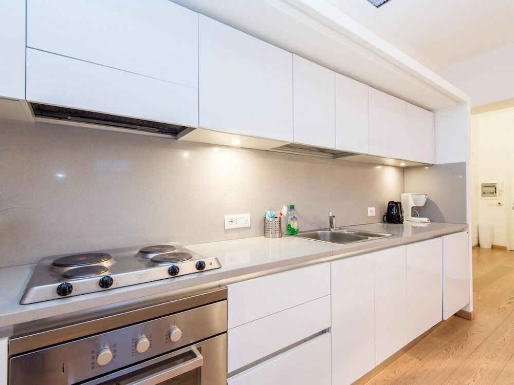 Фото Rsh Trevi Fountain Luxury Apartment