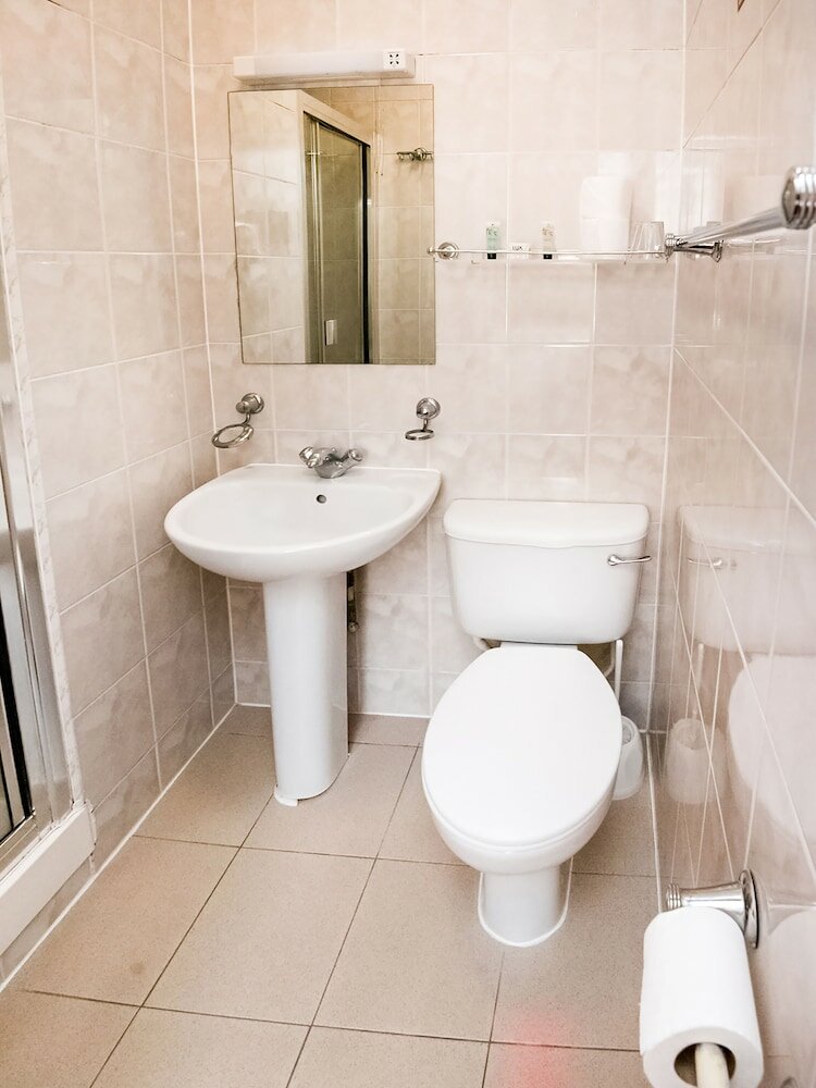 Фото St Georges Hotel Pimlico