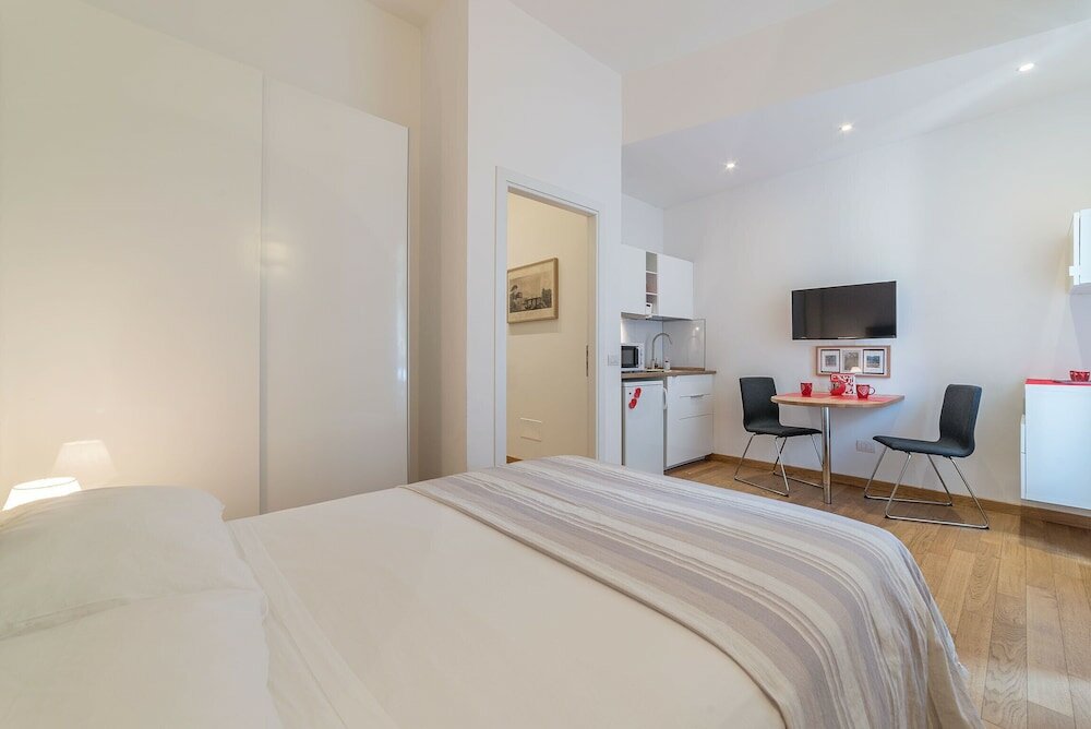 Фото Santa Maria Maggiore Exclusive Apartment