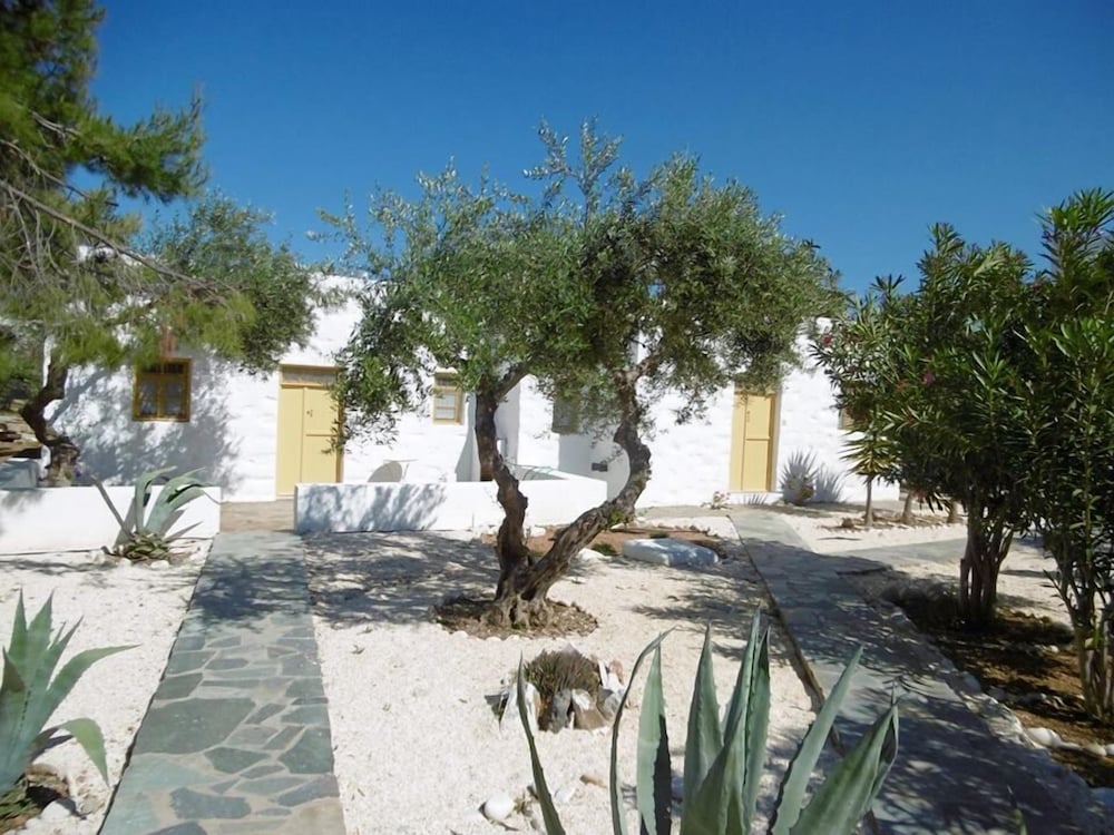 Фото Anezina Village