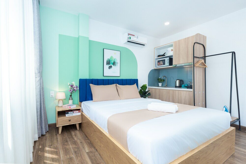 Фото Cozrum Homes Charming Corner 2