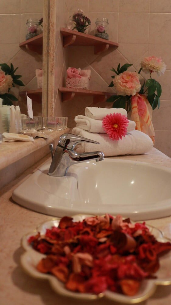 Фото Ohana Bed and Breakfast