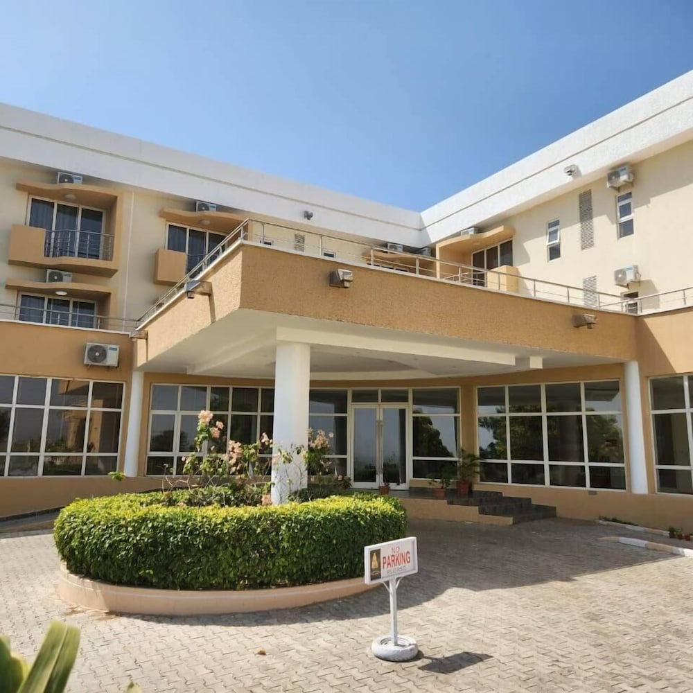 Фото Golden Alpine Hotel & Resort