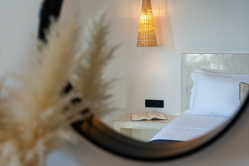 Фото Almira Luxury Suites