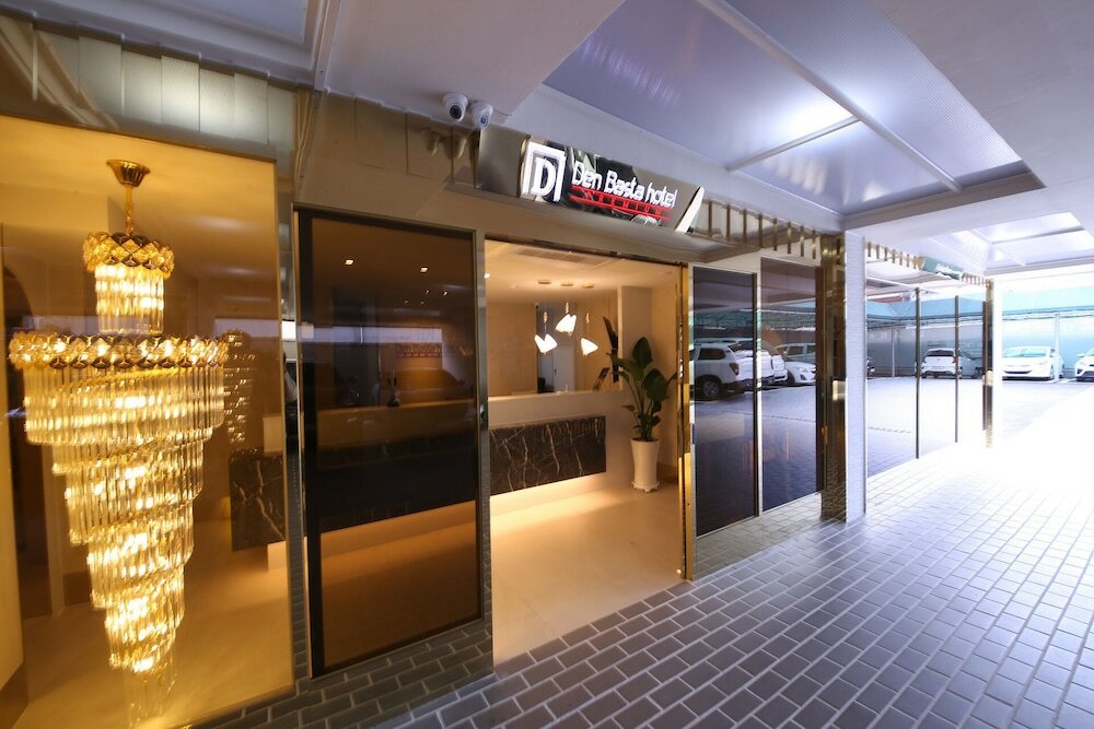 Фото Denbasta Premium Hotel Bumil