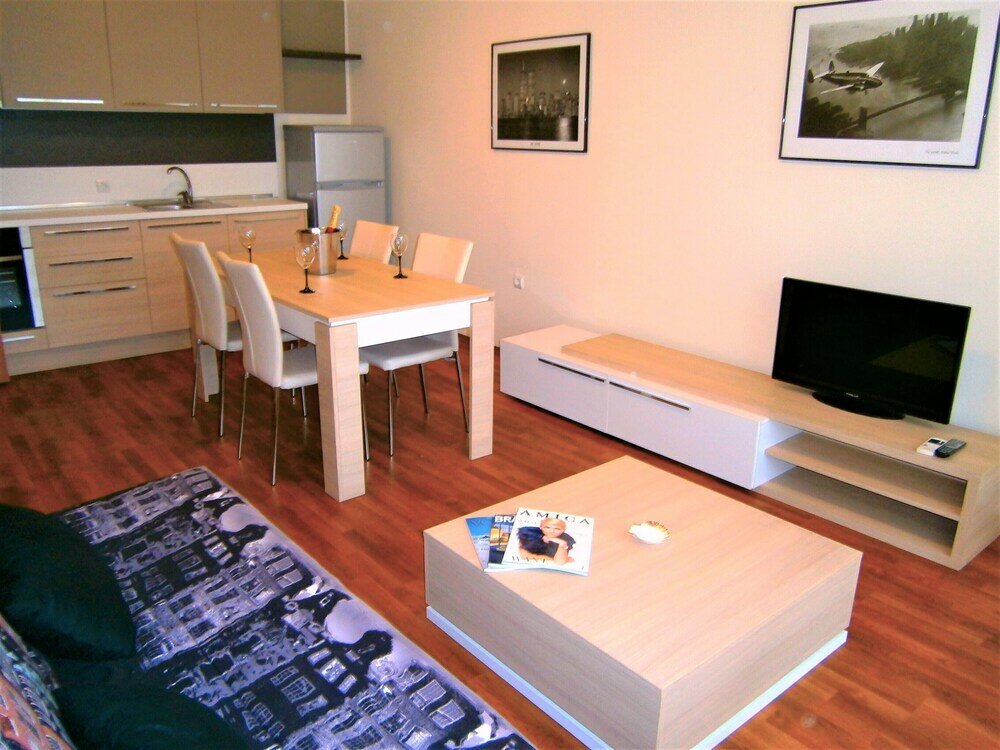 Фото Solei Apartments