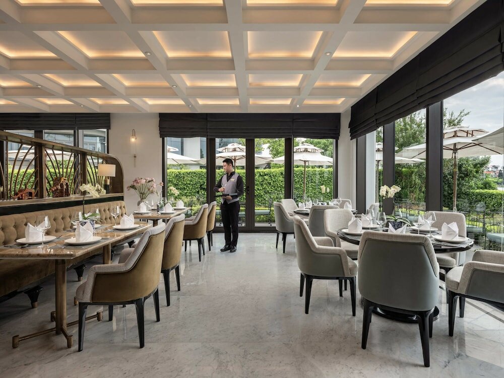 Фото Elegant Mansion 88