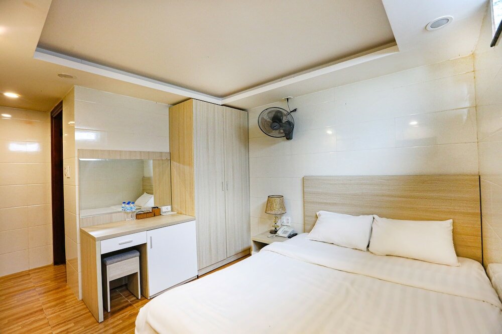 Фото Ttr Vincent Hotel