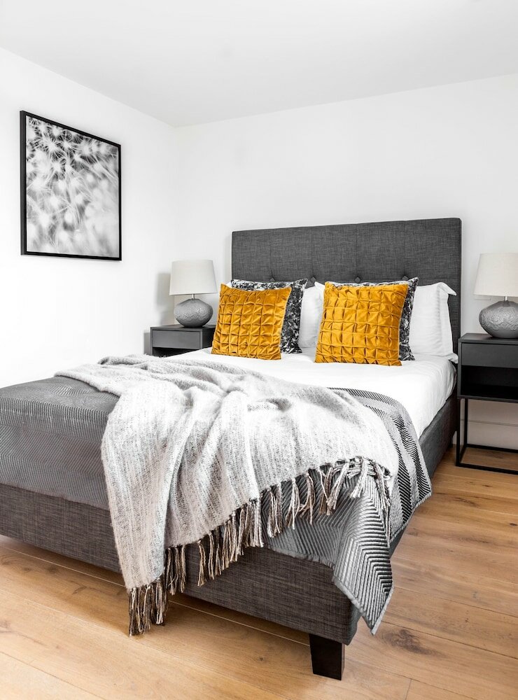 Фото Greek Street Penthouse