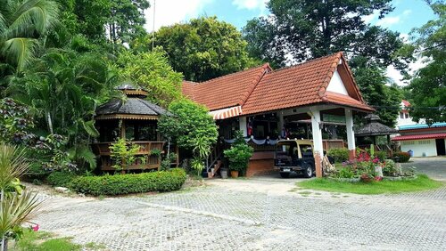 Baan Suan Sook Resort