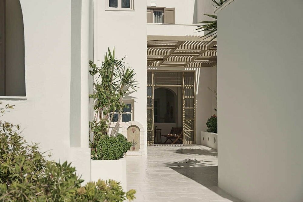 Фото Utopia Hotel