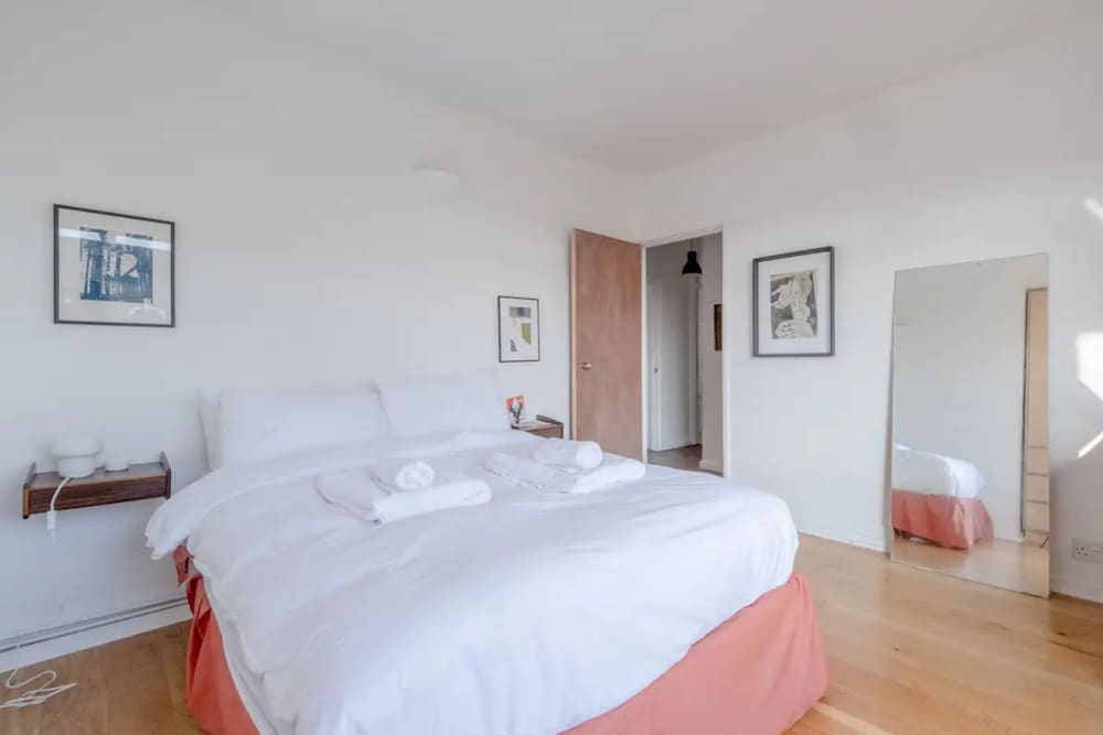 Фото Peaceful 2 Bedroom Flat With Roof Terrace - Hackney