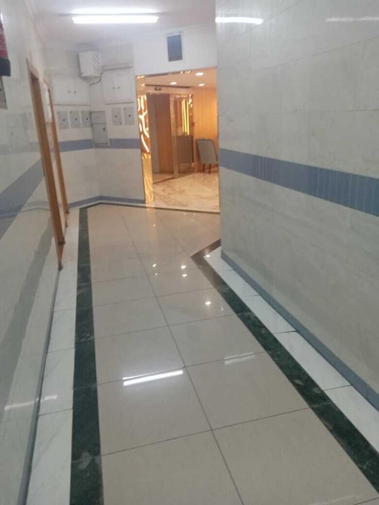 Фото Al Muteb Suites Khurais